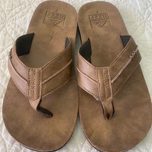 COPY - Excellent condition womens Reef flip flops